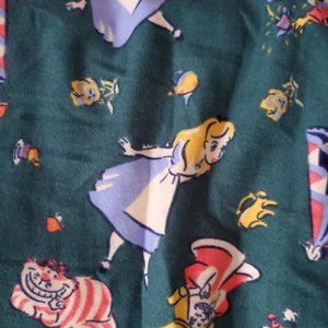 Alice in Wonderland leggings!